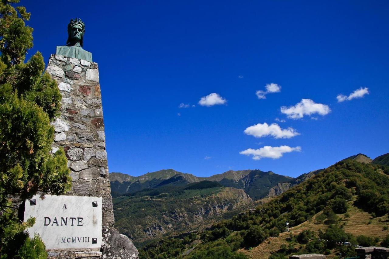 Deliziosa Casetta Sull'Appennino Toscano Montefegatesi Bagian luar foto