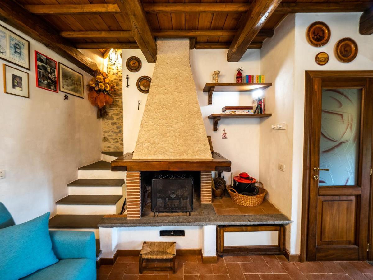 Deliziosa Casetta Sull'Appennino Toscano Montefegatesi Bagian luar foto