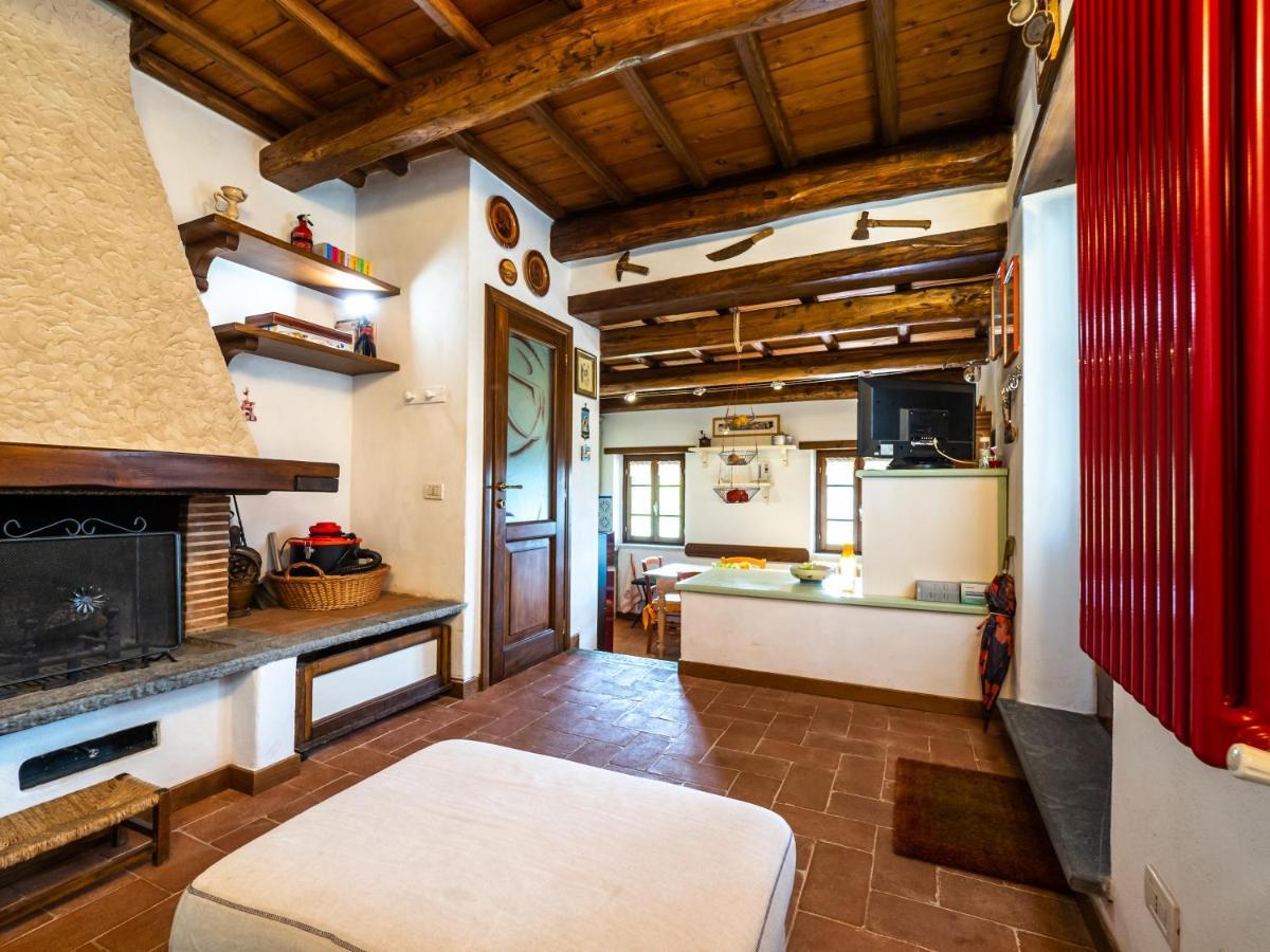 Deliziosa Casetta Sull'Appennino Toscano Montefegatesi Bagian luar foto