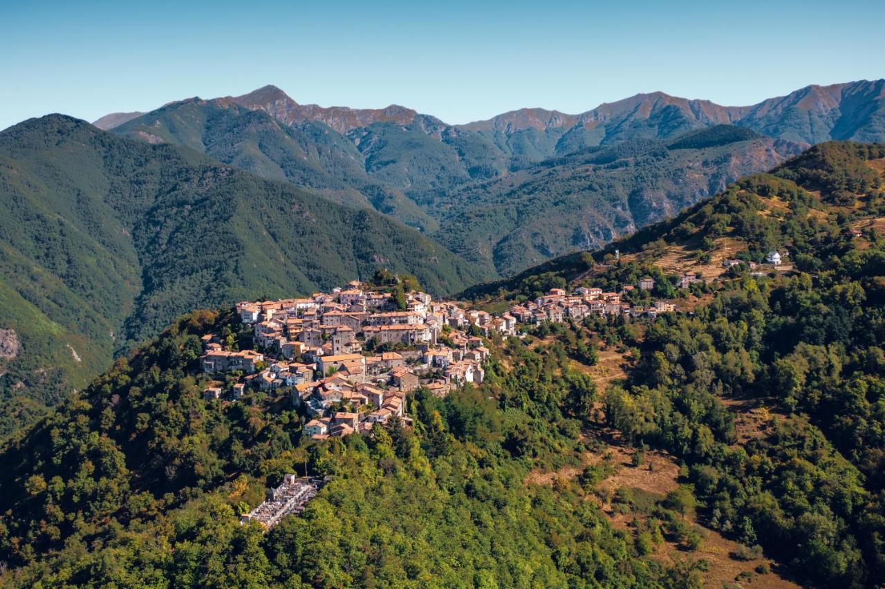 Deliziosa Casetta Sull'Appennino Toscano Montefegatesi Bagian luar foto
