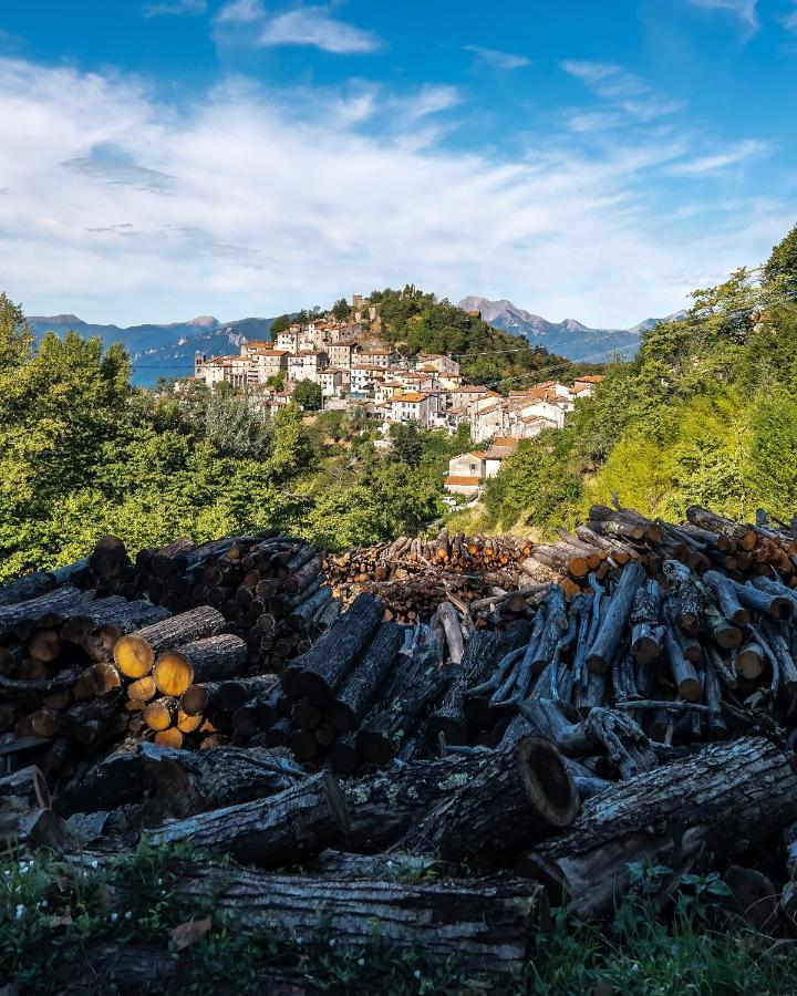 Deliziosa Casetta Sull'Appennino Toscano Montefegatesi Bagian luar foto