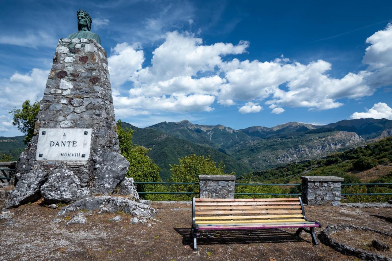 Deliziosa Casetta Sull'Appennino Toscano Montefegatesi Bagian luar foto