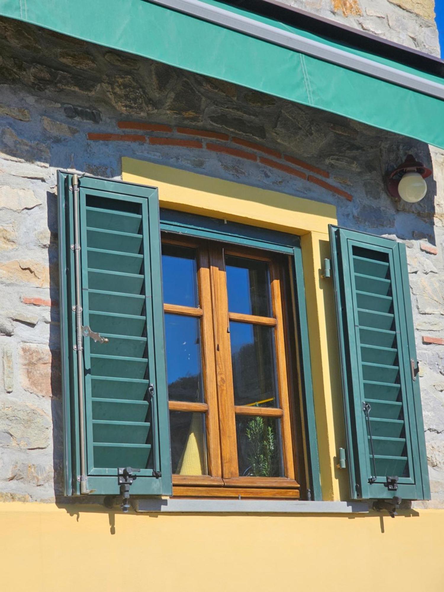 Deliziosa Casetta Sull'Appennino Toscano Montefegatesi Bagian luar foto